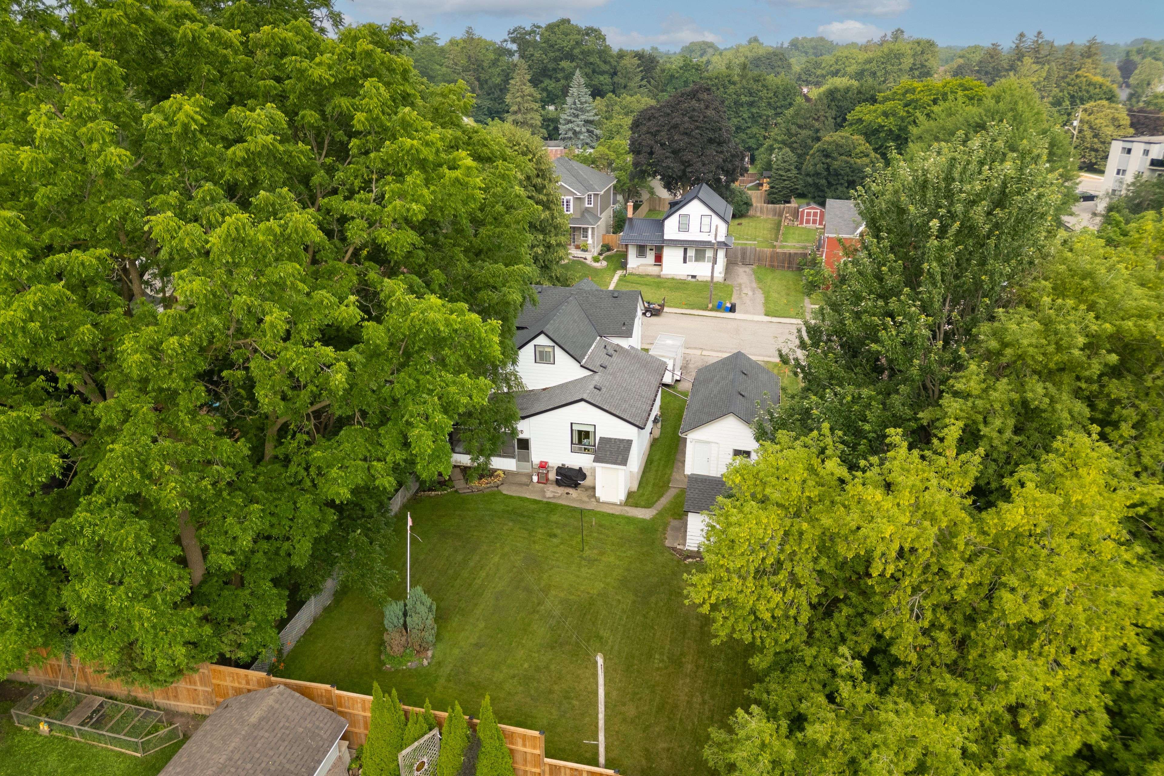 Woodstock, ON N4S 7H1,16 Arthur ST