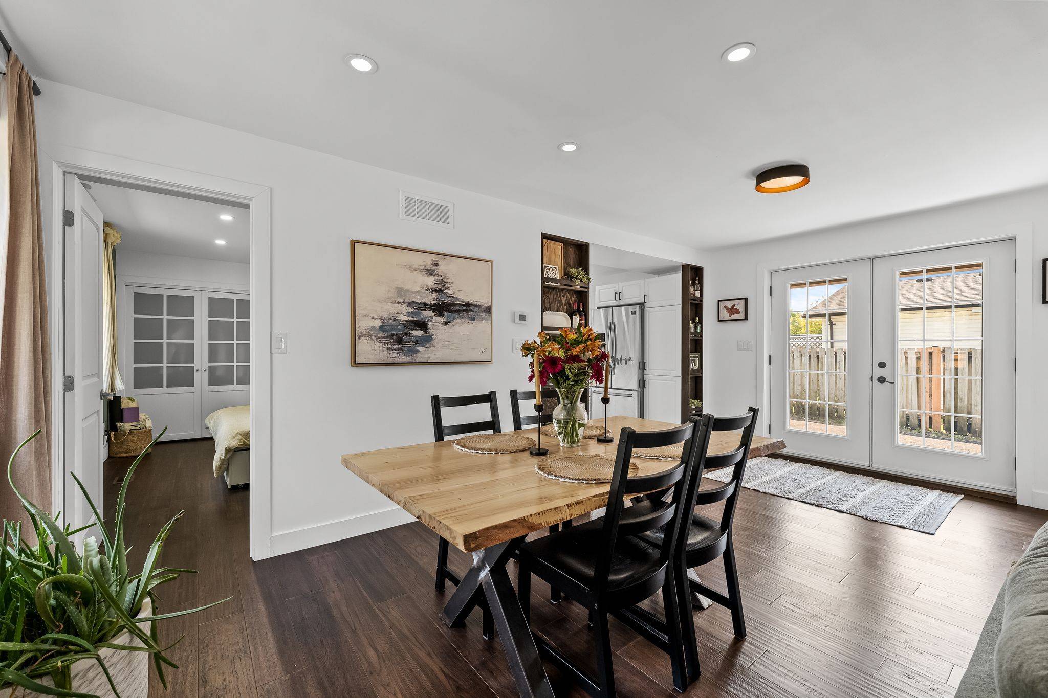 Brighton, ON K0K 1H0,73 Prince Edward ST