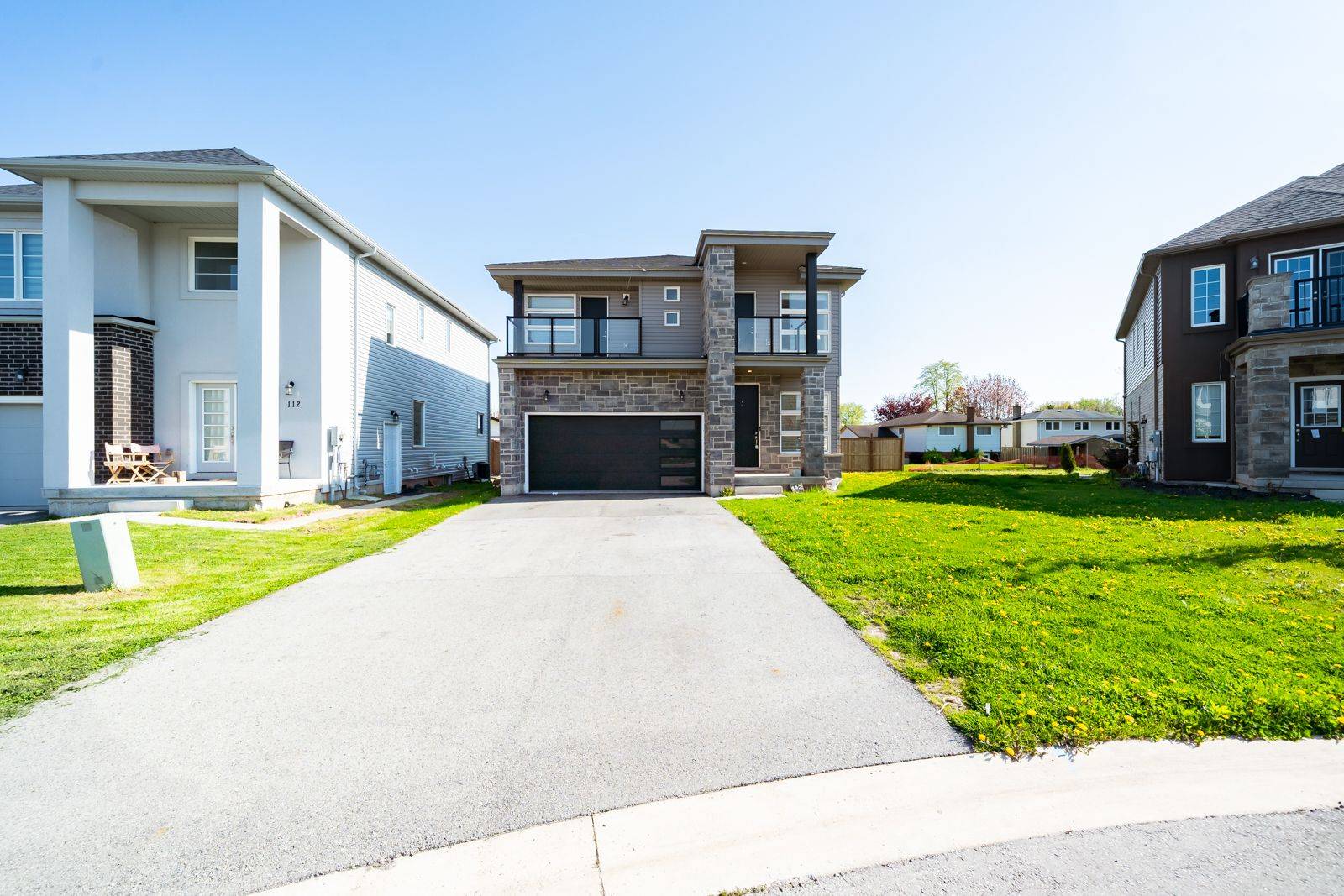 Welland, ON L3B 0H5,102 Bethune AVE