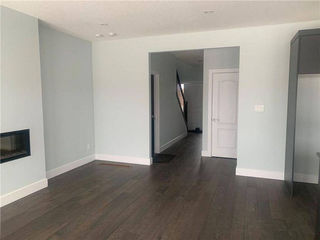London North, ON N6G 2S7,2993 Heardcreek TRL