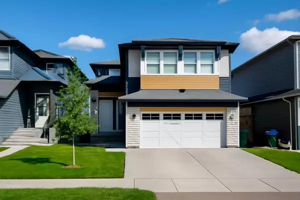 174 Creekside WAY Southwest, Calgary, AB T2X 4B1