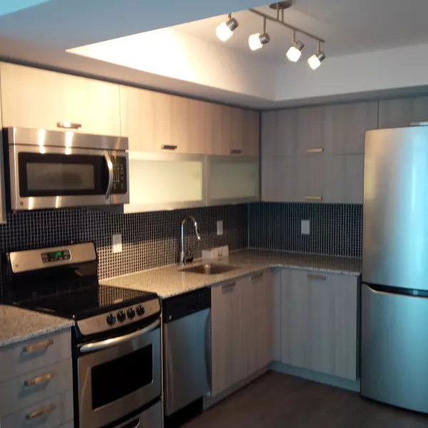 36 Lisgar ST #2003, Toronto C01, ON M6J 0C7