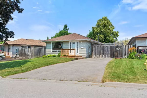 1132 Norman CRES, Oshawa, ON L1H 7X1