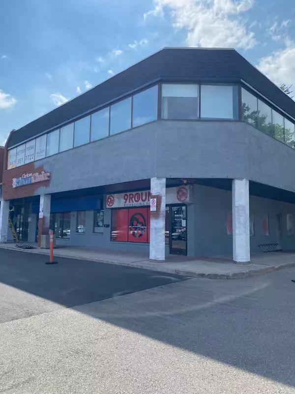 Mississauga, ON L5J 4P1,1865 Lakeshore RD W #13