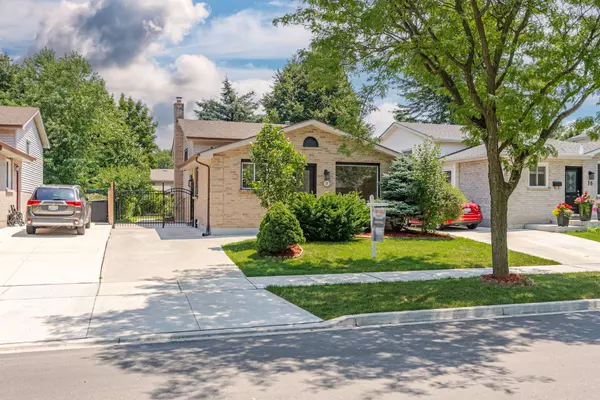 London South, ON N6E 3E2,20 Fairchild CRES