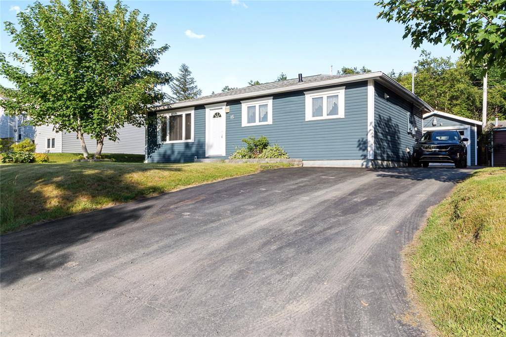 15 Horlick Avenue, St John's, NL A0A1j0