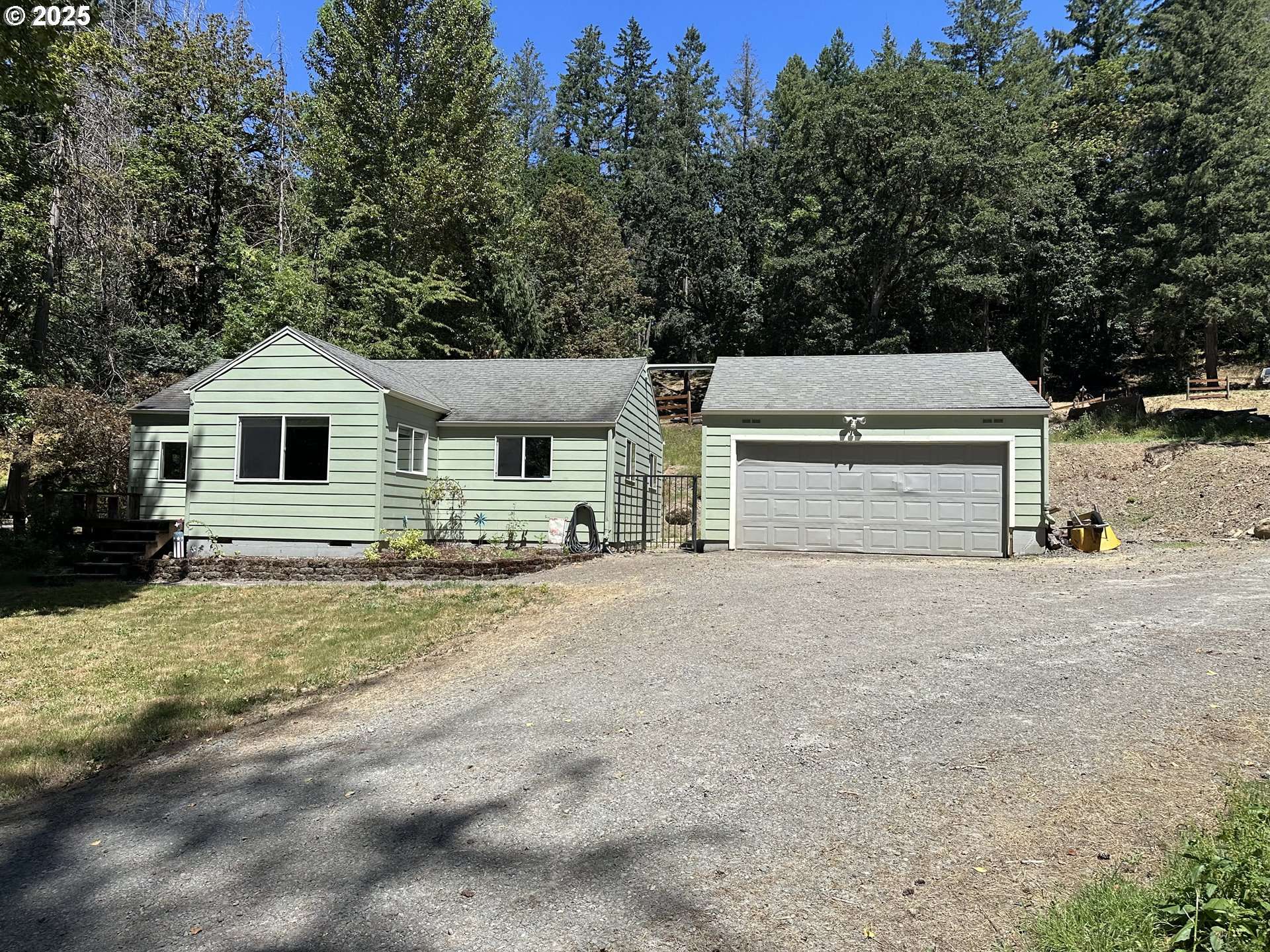 13511 S FREEMAN RD, Mulino, OR 97042