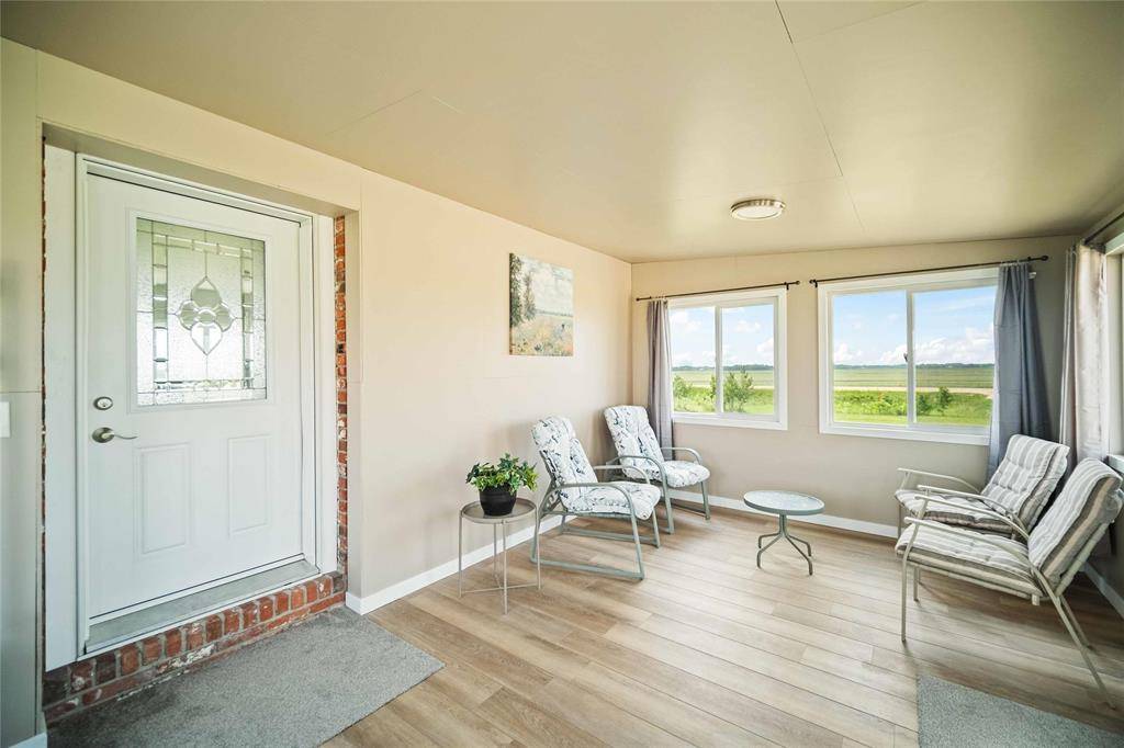 Lorette, MB R5K 0V3,51113 Heatherdale RD