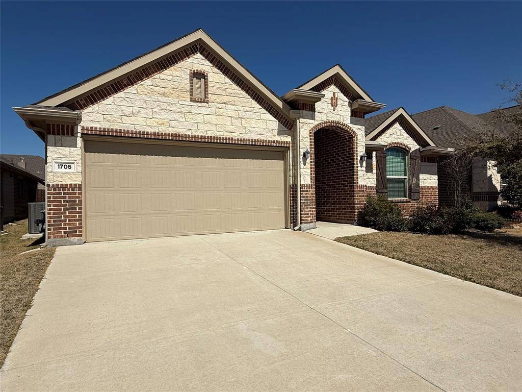 Fort Worth, TX 76131,1705 Victoria Drive