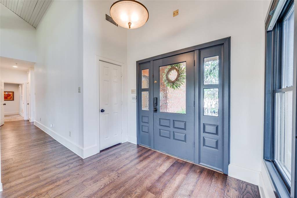 Dallas, TX 75243,9204 Mill Hollow Drive