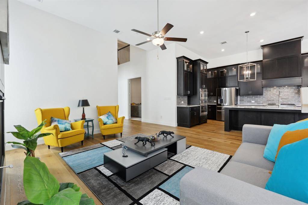 Dallas, TX 75243,9308 Rockmount Drive