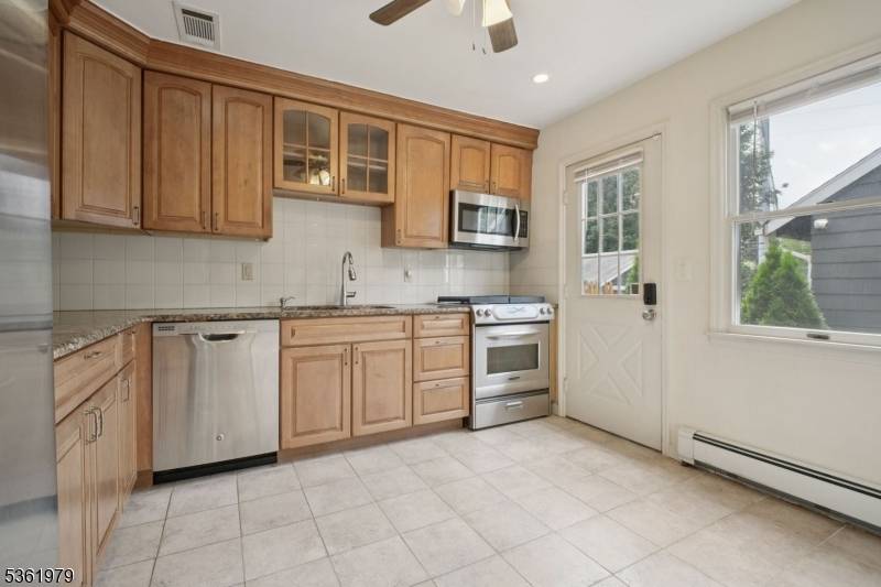 Clifton City, NJ 07013,607 Grove St