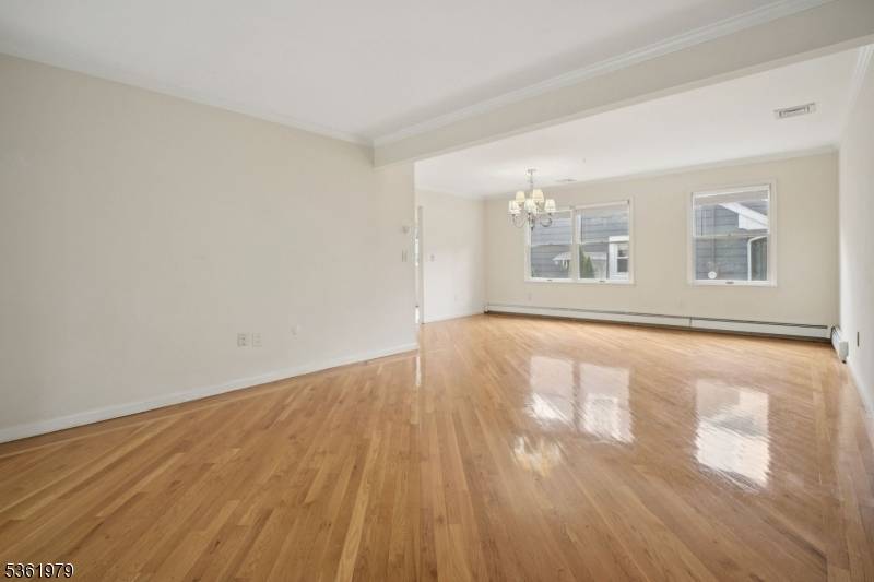 Clifton City, NJ 07013,607 Grove St