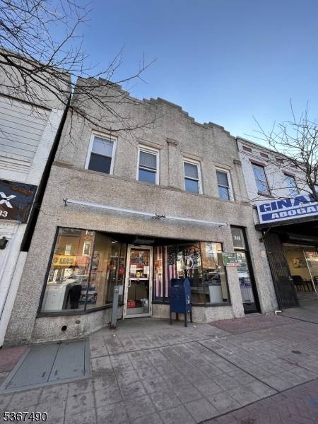 946 Elizabeth Ave, Elizabeth City, NJ 07201