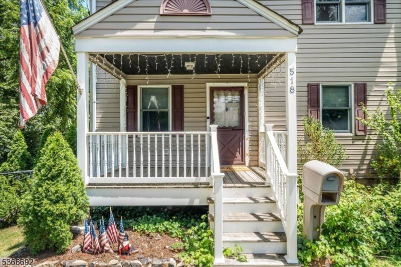 Roseland Boro, NJ 07068,518 Eagle Rock Avenue