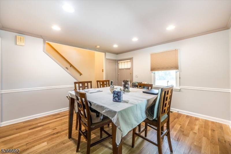 Roseland Boro, NJ 07068,518 Eagle Rock Avenue