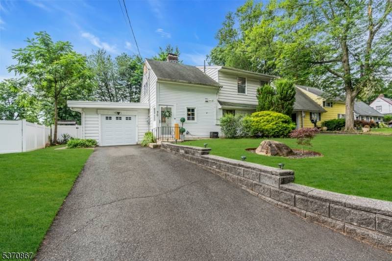 90 Ridge Rd, Woodbridge Twp., NJ 07067