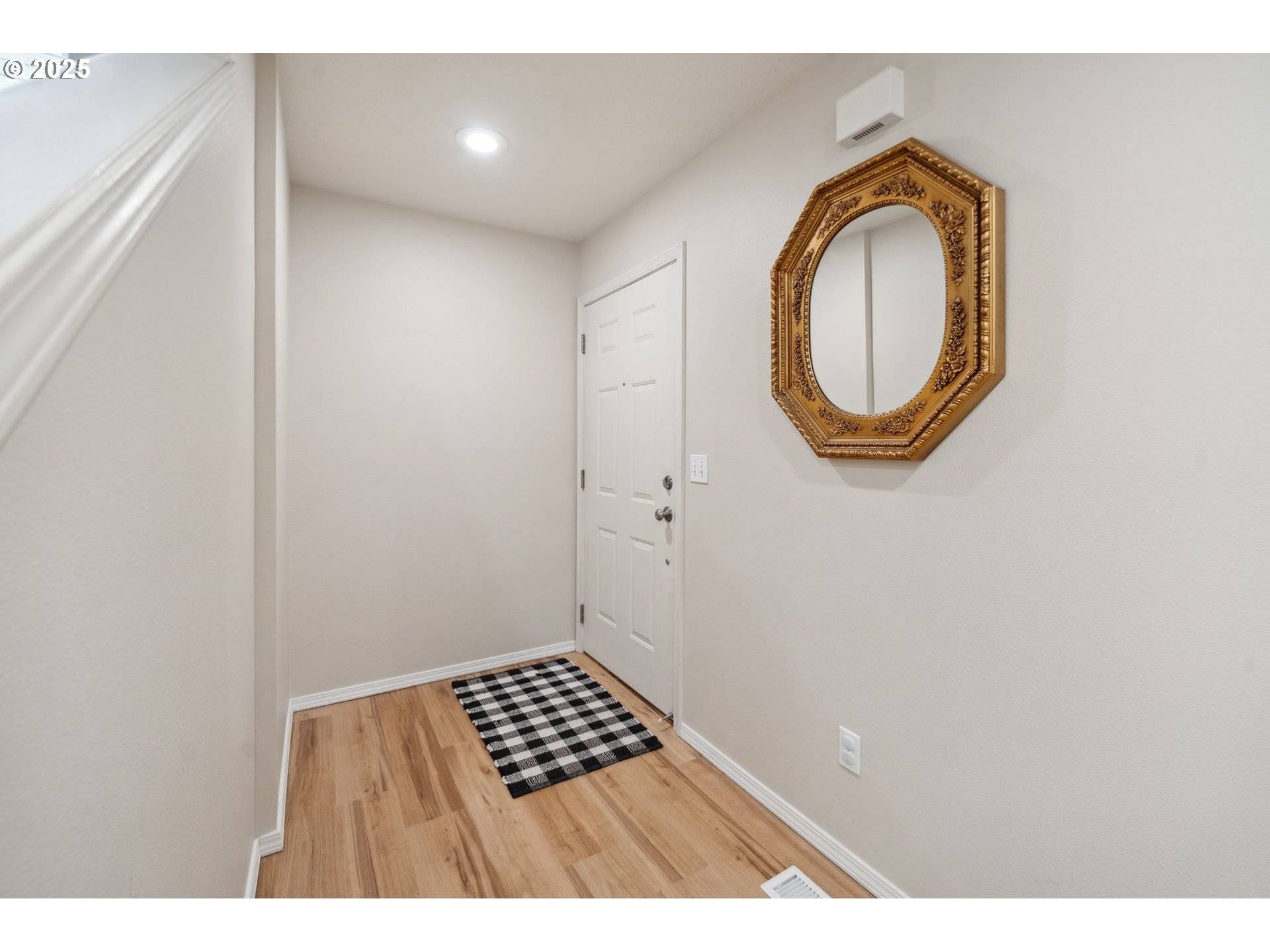 Portland, OR 97224,8028 SW CAROL ANN CT