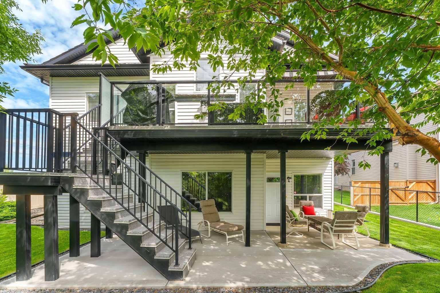 Airdrie, AB T4B 2W2,729 Woodside Bay NW