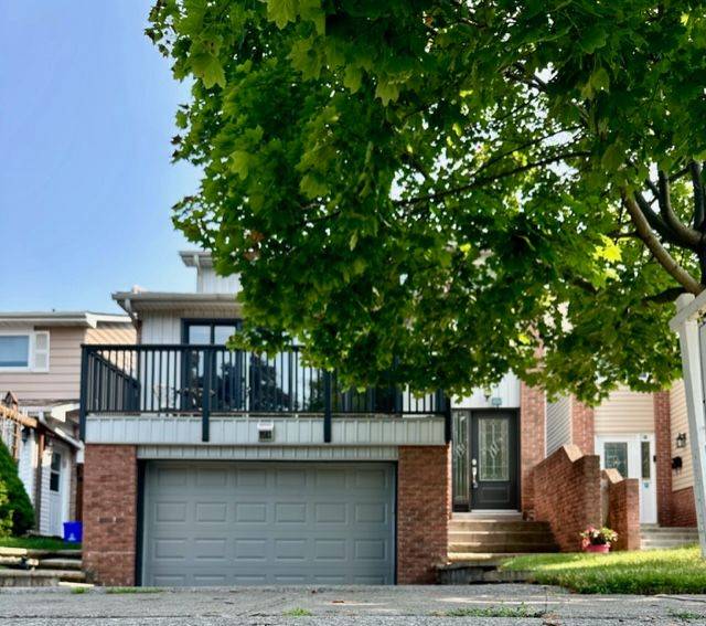 1583 Alwin CIR, Pickering, ON L1V 2W1
