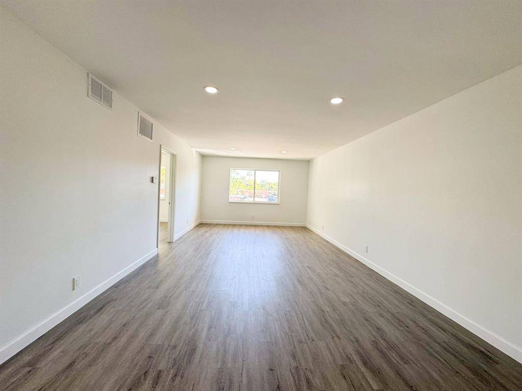 Wilton Manors, FL 33305,119 NE 19th Ct #207G