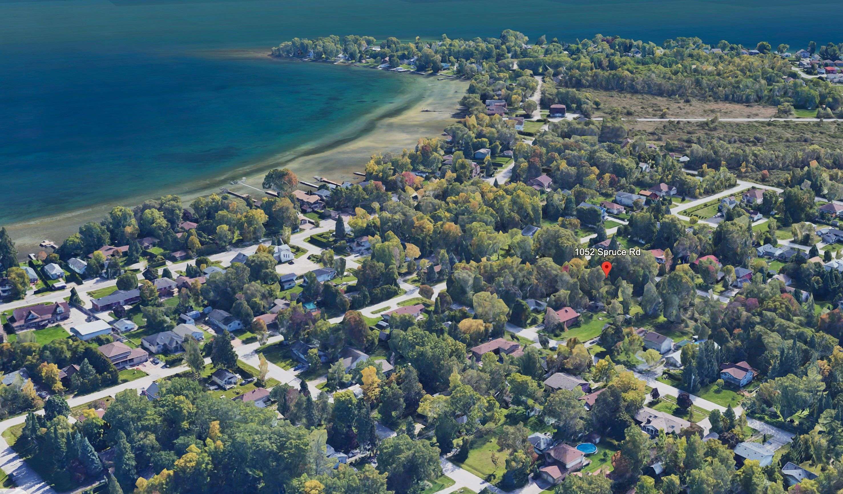 Innisfil, ON L0L 1C0,1052 Spruce RD