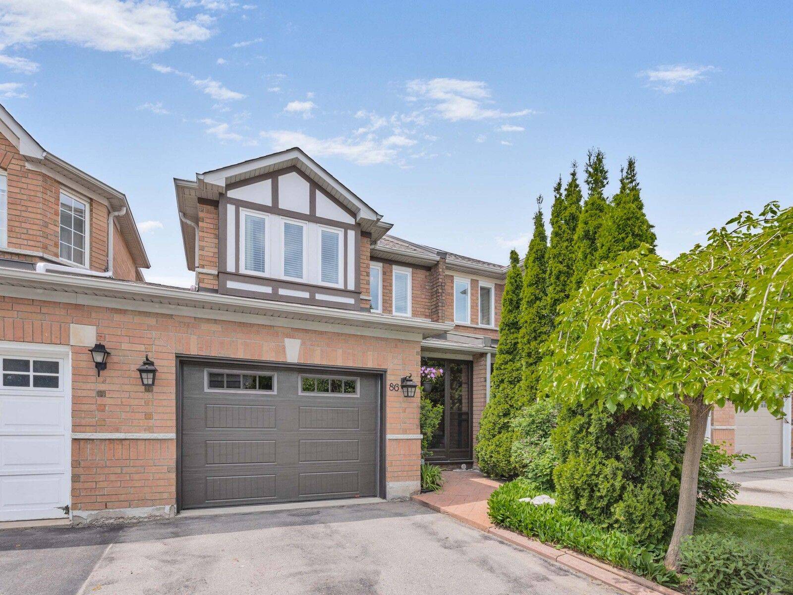 Vaughan, ON L4K 5G5,86 Marathon AVE