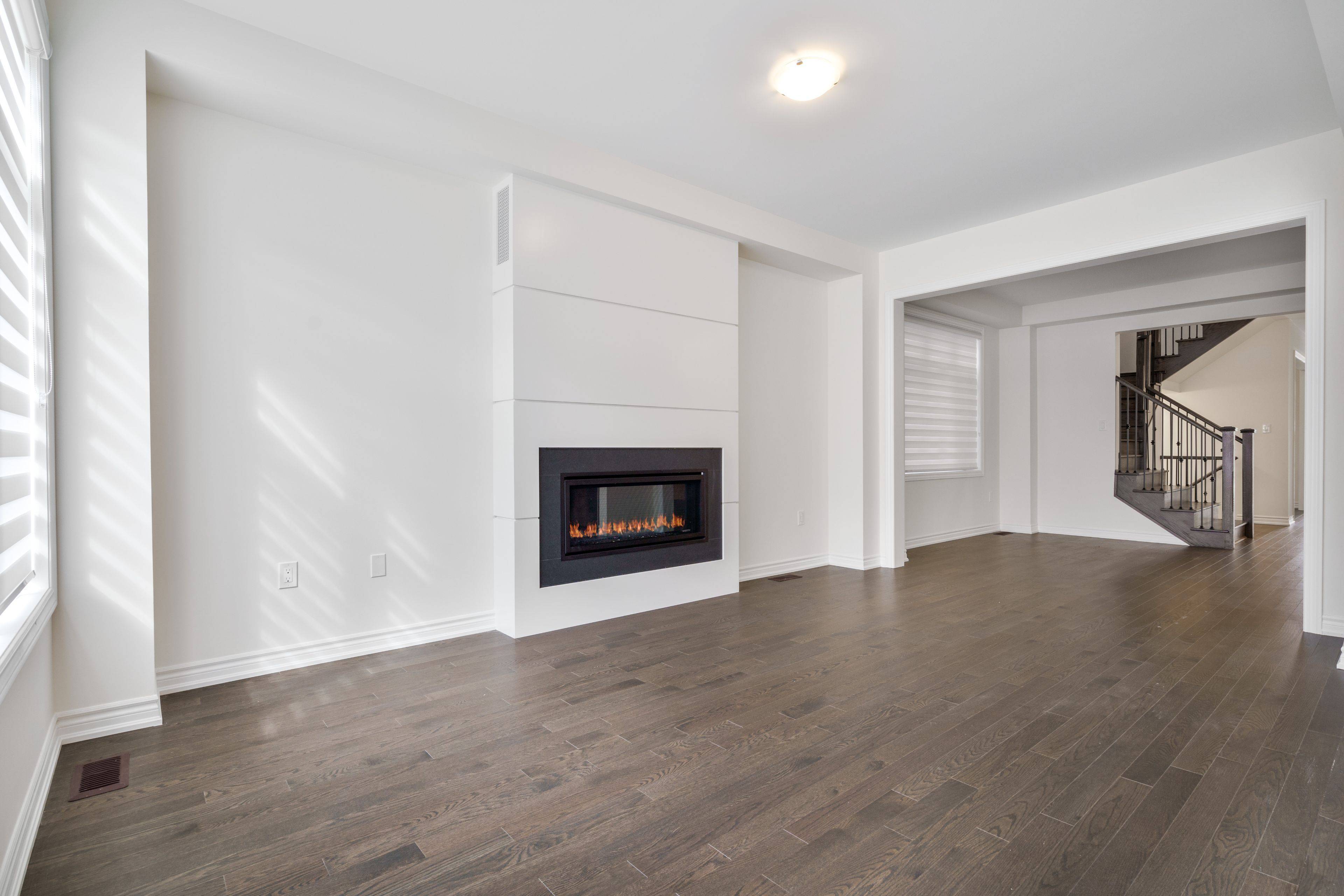East Gwillimbury, ON L9N 0W3,15 Kentledge AVE