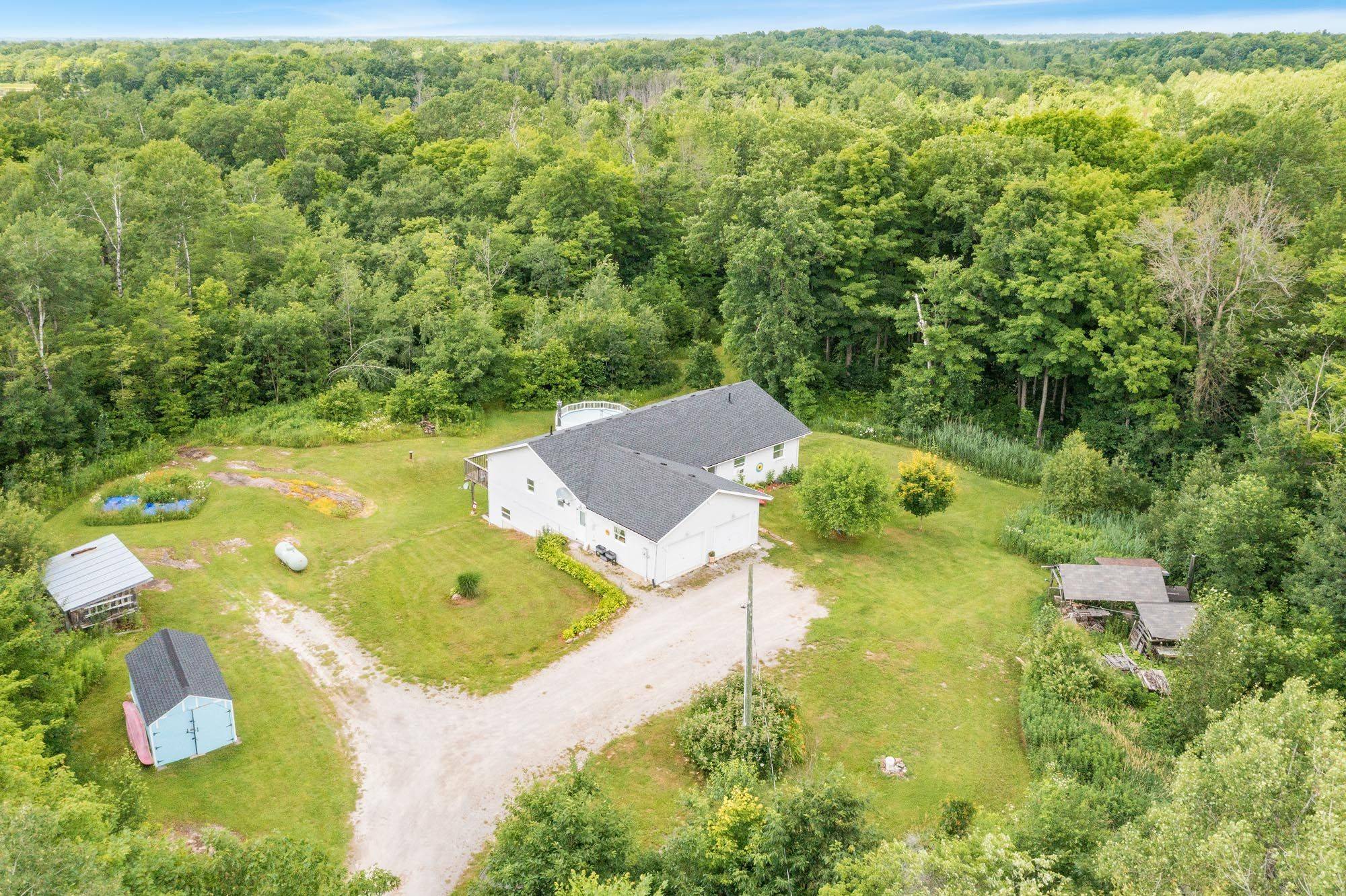 1280 Mount Stephen RD, Severn, ON L0K 2E0