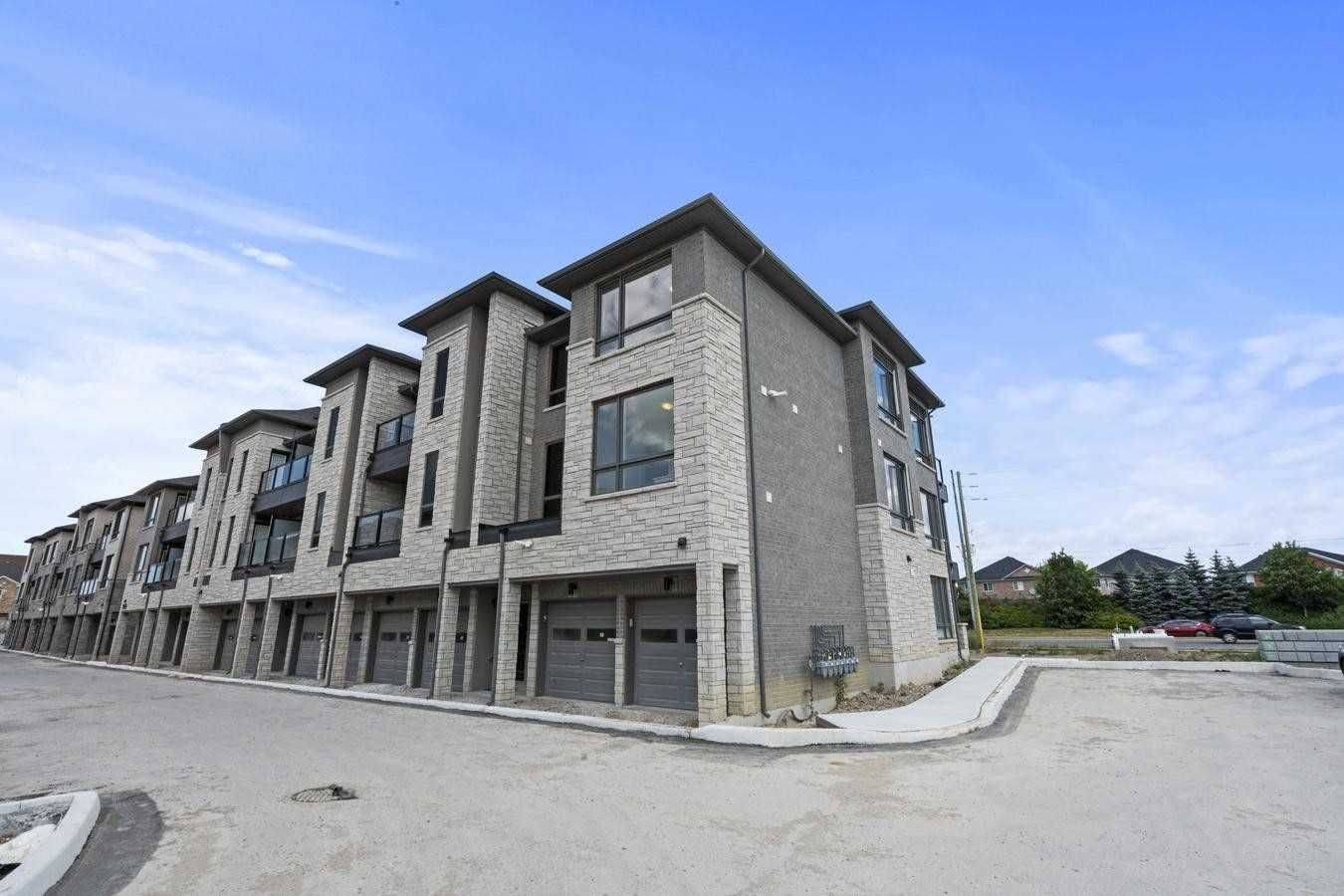 Brampton, ON L6P 4P9,9430 The Gore RD #24