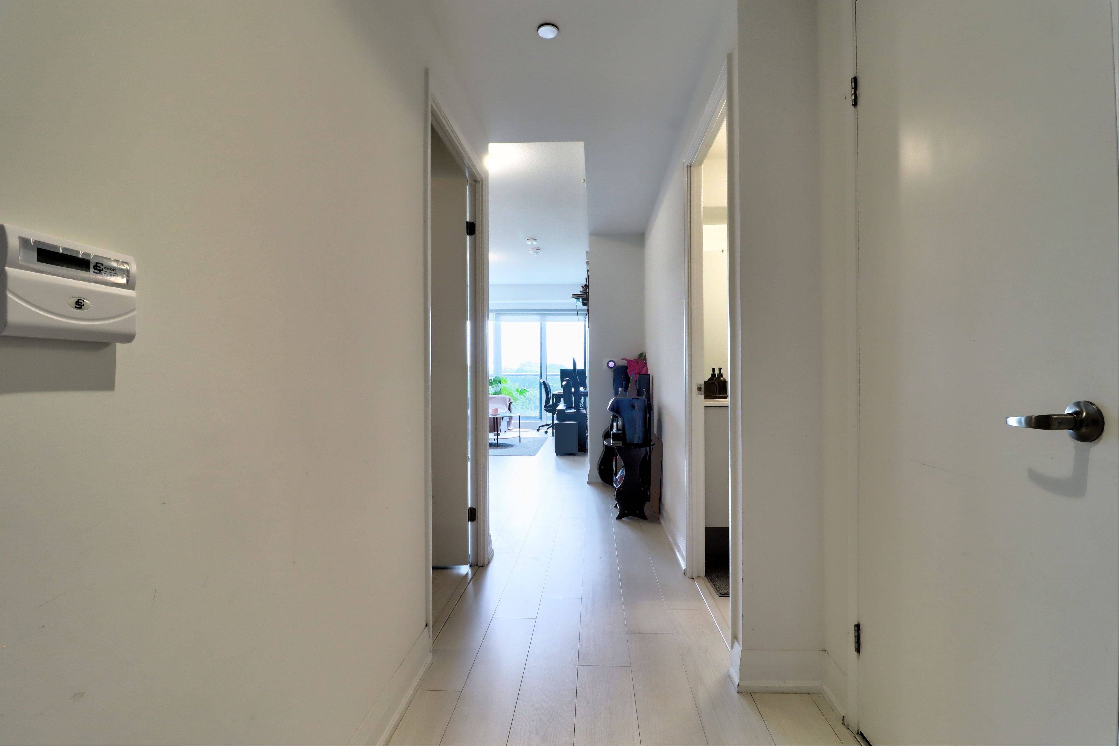 Toronto W08, ON M9B 0E3,26 Gibbs RD #641