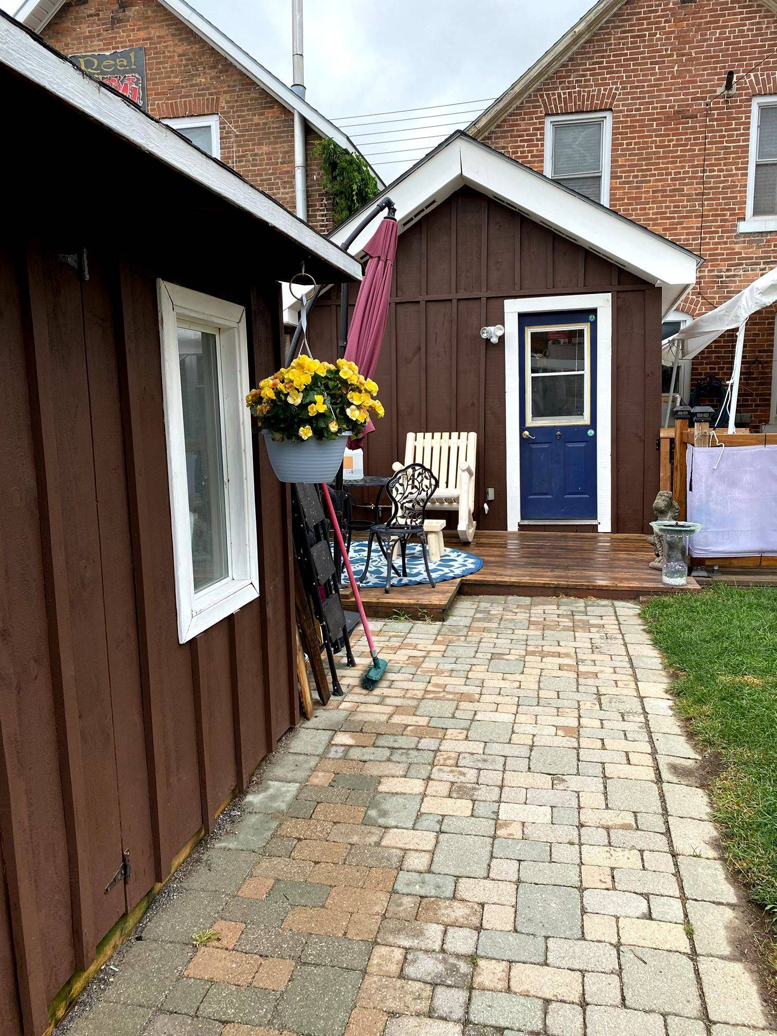 1085 3rd AVE E, Owen Sound, ON N4K 2L1