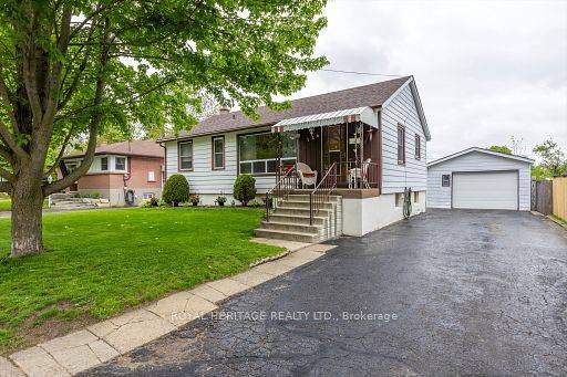 Peterborough Central, ON K9J 5X1,126 Goodfellow RD