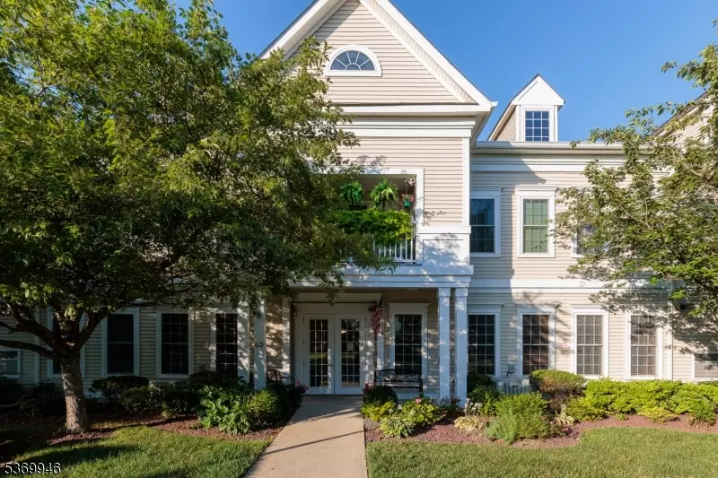 White Twp., NJ 07823,4009 Brookfield Glen Dr #09