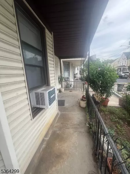 North Bergen Twp., NJ 07047,7403 2Nd Ave