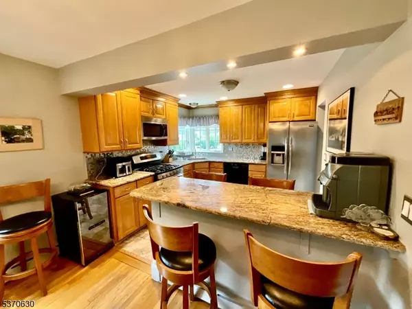 West Orange Twp., NJ 07052,537 Eagle Rock Ave