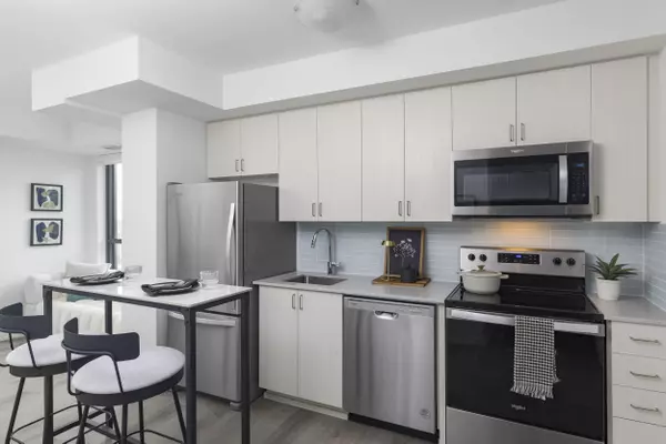 Toronto C15, ON M2J 0H8,325 Yorkland BLVD #4303