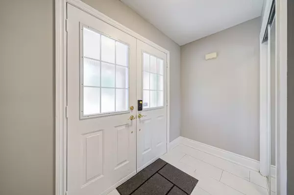 Markham, ON L6C 2P5,74 Weatherill RD