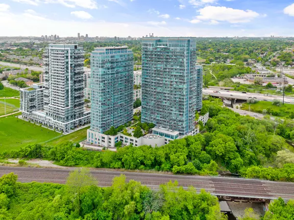 Toronto W06, ON M8Y 0B3,165 Legion RD N #1932