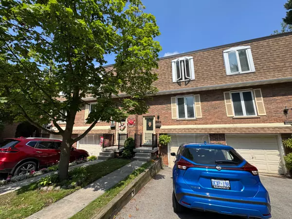 1527 Westminster PL, Burlington, ON L7P 2B4