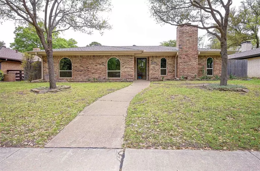 1456 College Parkway, Lewisville, TX 75077