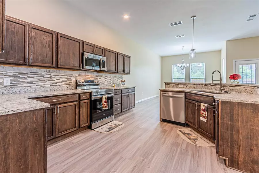 2914 Wilhurt Avenue, Dallas, TX 75216