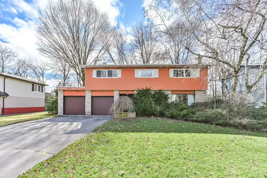 14 Jeremy DR, Markham, ON L3R 2K6