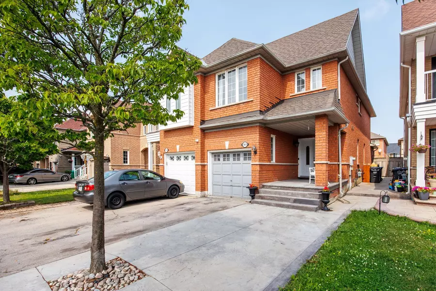 3833 Manatee WAY, Mississauga, ON L5M 6Y1