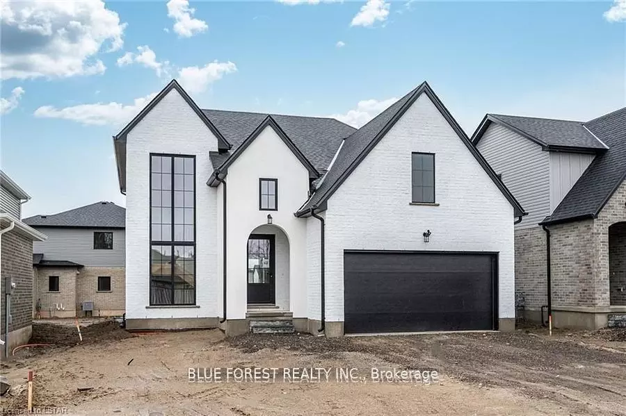 21 AYRSHIRE AVE, St. Thomas, ON N5R 0L8