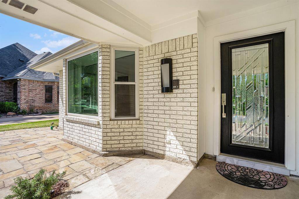 Fort Worth, TX 76179,9112 Westwood Shores Drive