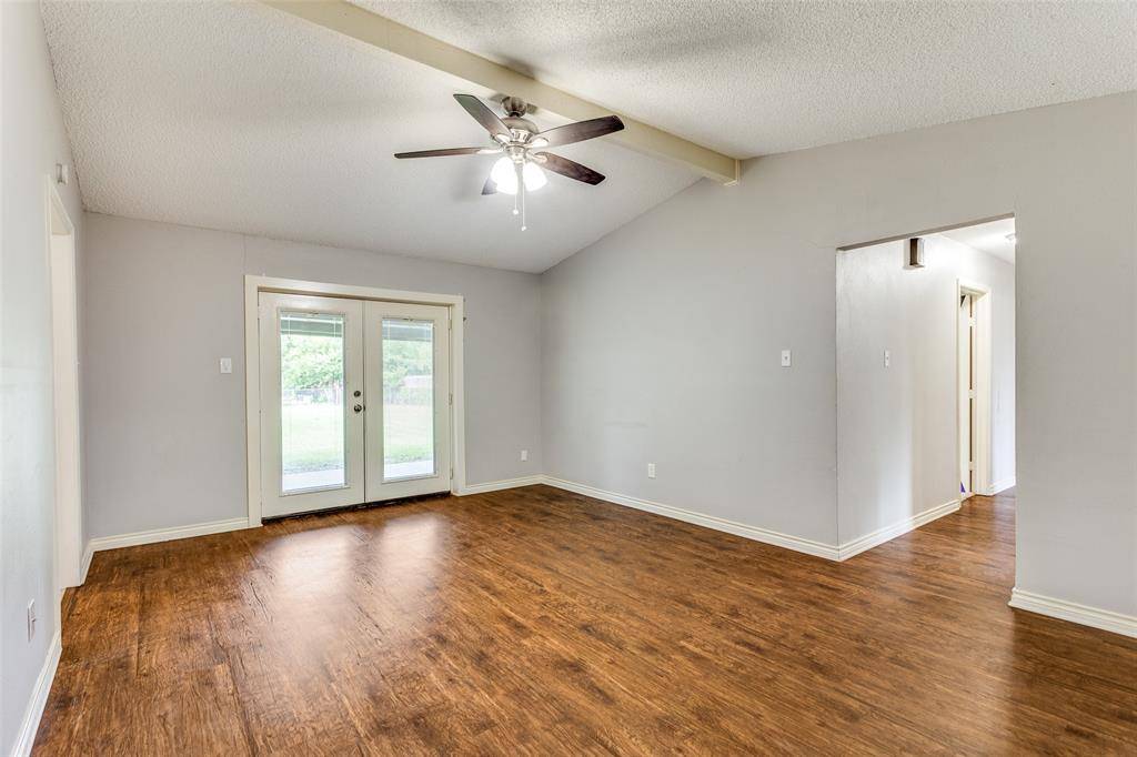 Benbrook, TX 76126,907 Childers Avenue