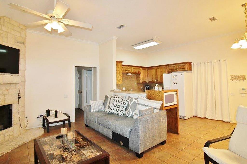 Arlington, TX 76017,5131 Trail Dust Lane