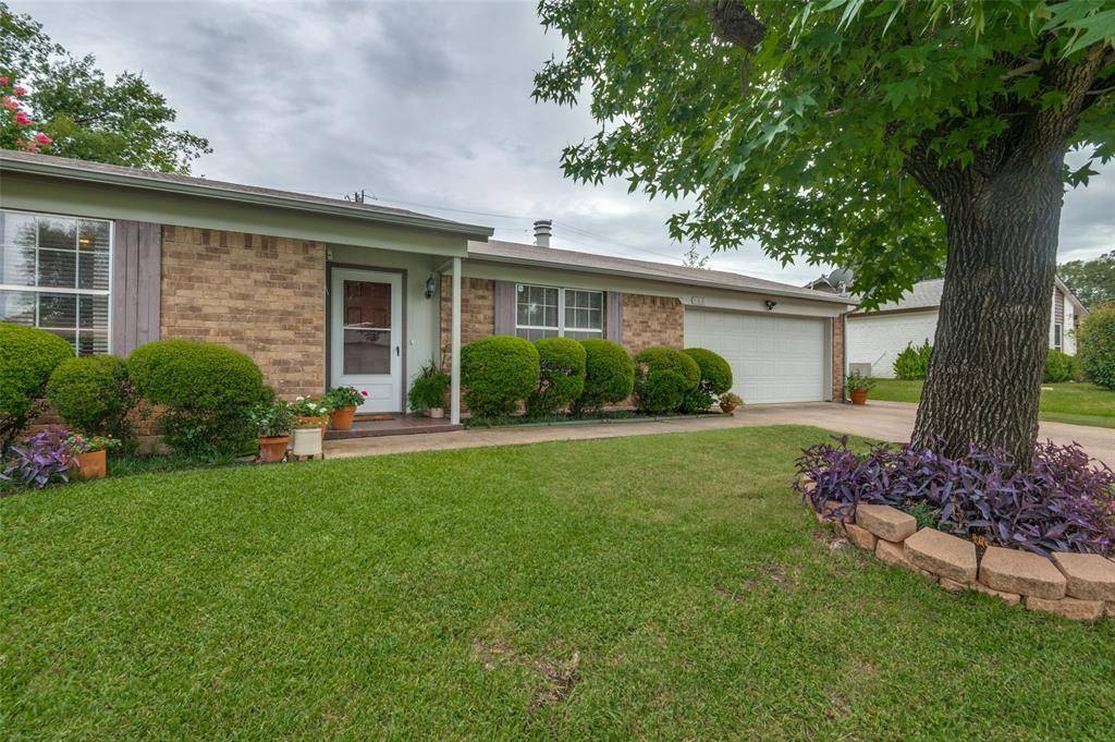 Arlington, TX 76011,408 Hallmark Drive