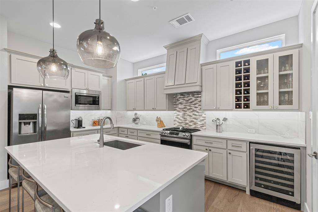 2741 Merrimac Street #101, Fort Worth, TX 76107
